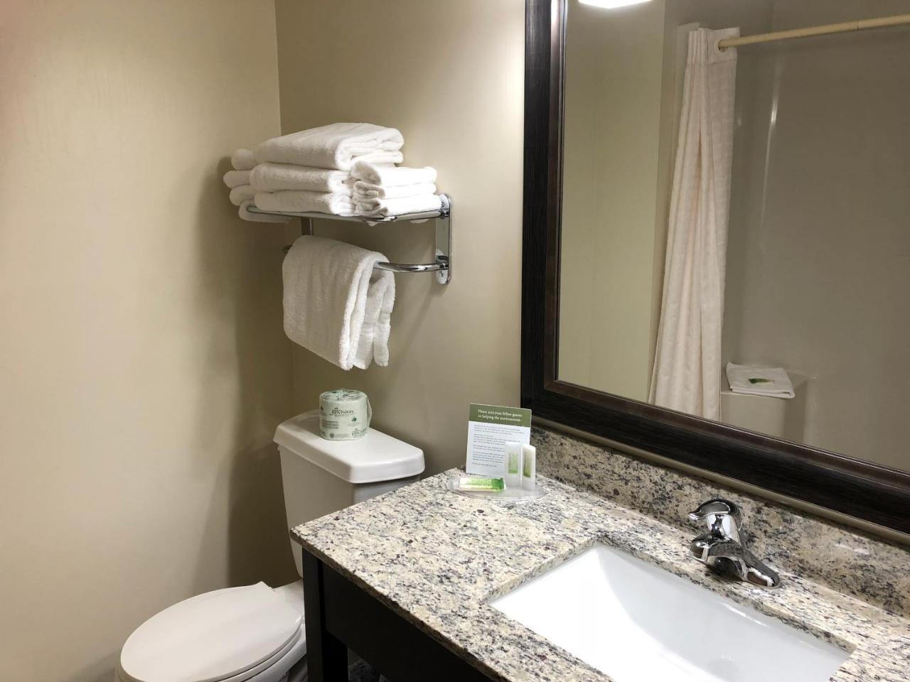 Americinn By Wyndham Silver Motel